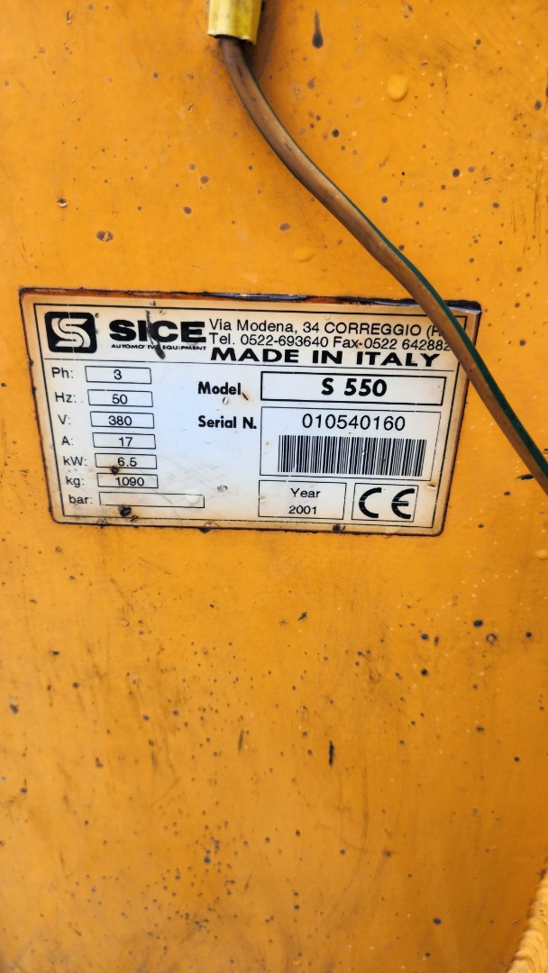 cdaec666-5b8d-42f8-81ac-eed732057e14-Reifenmontiermaschine_Sice_S550_ LMB-Maschinen GmbH_ 8.png