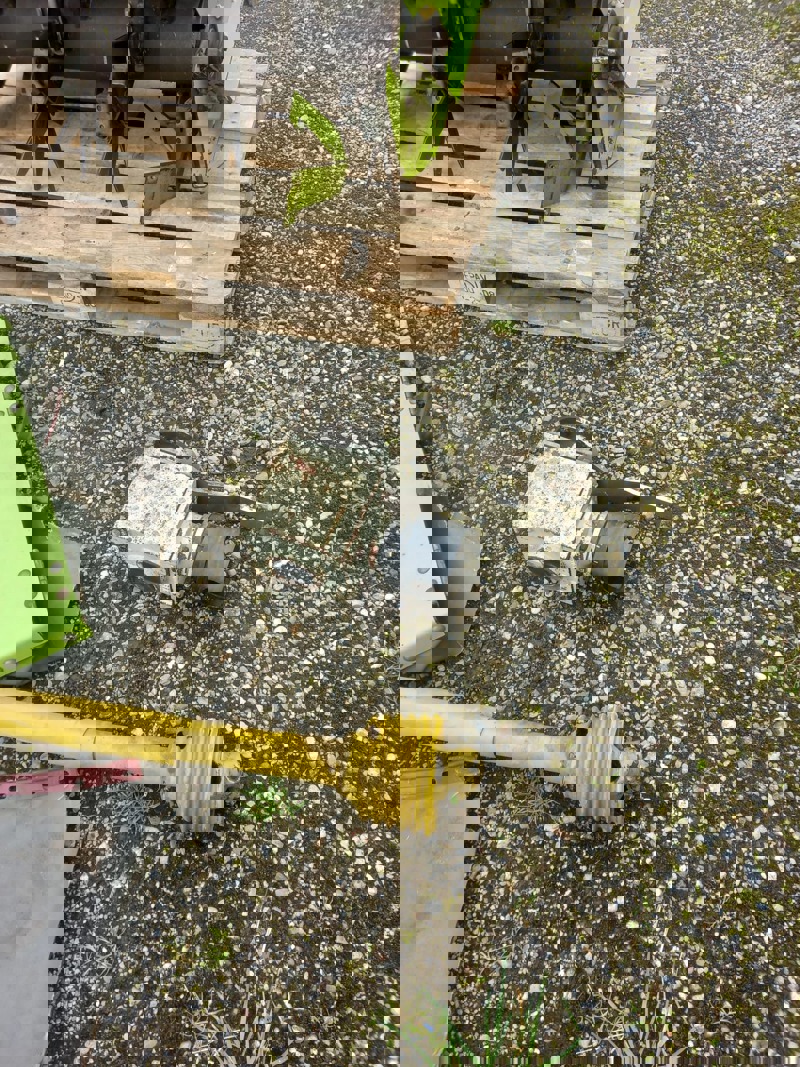 bfebc42e-6d48-4e8b-8b30-ea869878d50c-Trommelmäher Claas Corte 210 2.JPG