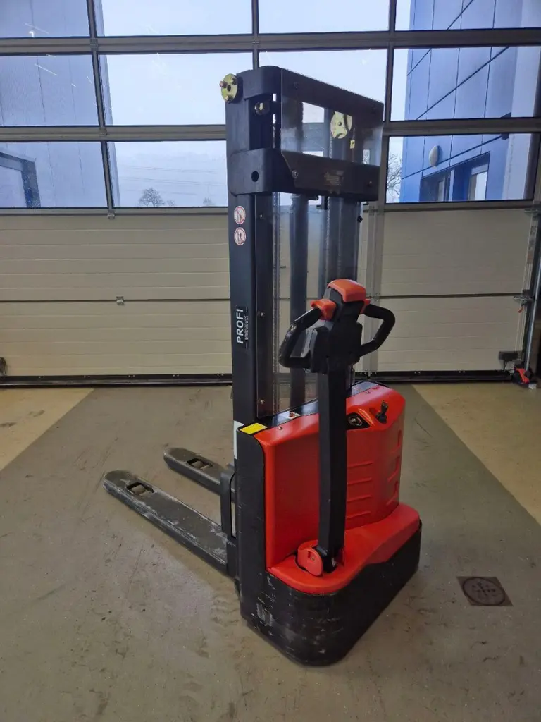 502ad513-f4fb-47e0-a733-c8662aec5aed-profi-10v270 (1).jpg