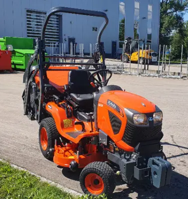 KUBOTA Rasentraktor