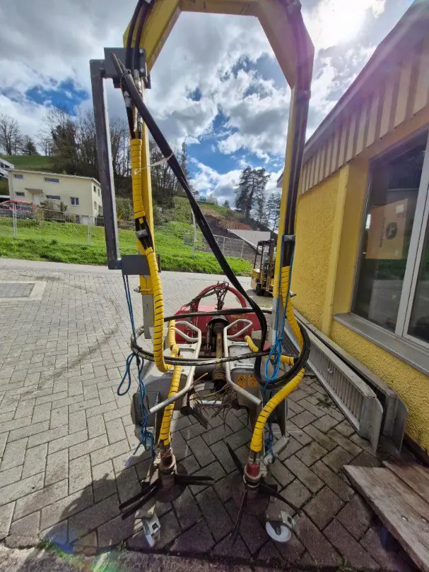 86a3695f-f8dd-4caa-ac0e-e9c6d43bbd8d-Occasion KMS 2.jpg