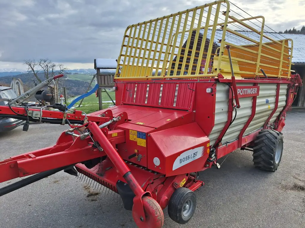 784f67ba-b73a-49a4-a3b5-c08d0ce9afc0-WhatsApp Image 2026-03-31 at 00.jpg