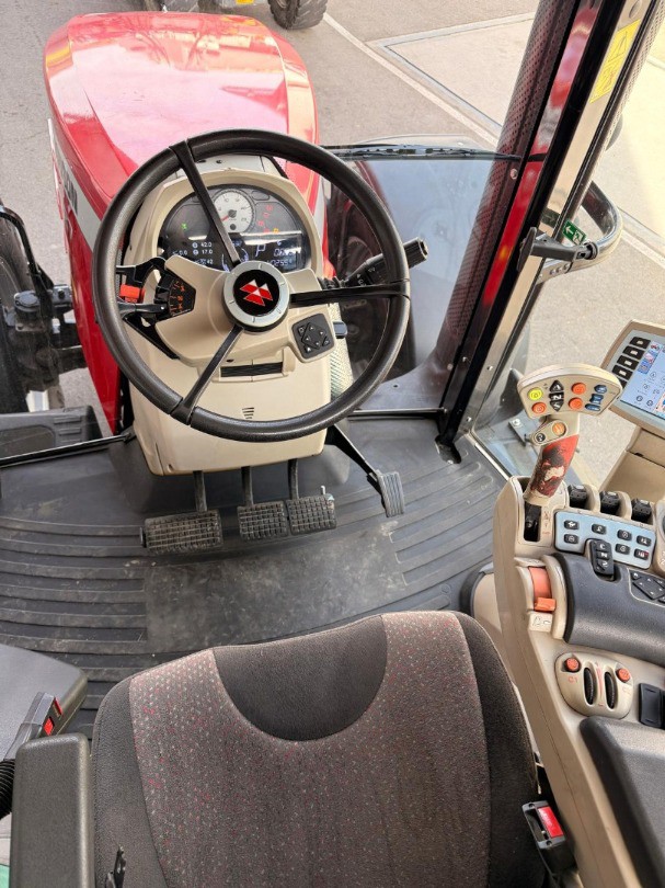 5fa01d25-c47d-47d0-bd3b-322d452fb55f-WhatsApp Image 2025-10-29 at 14.40.27 (9).jpg