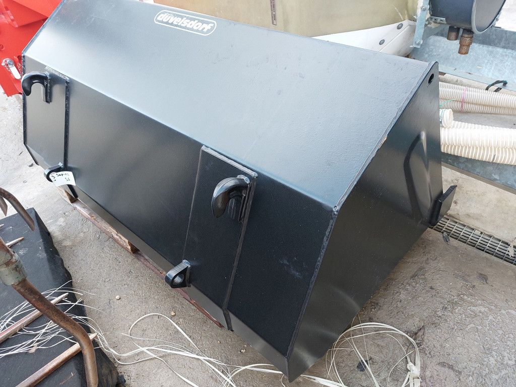 8e30cc1b-bf23-4c28-9de9-5c4edd2bec5c-Düvelsdorf pelle 1,6 terre  (3).jpg