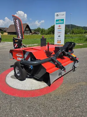 Heckaufbereiter Kuhn TC320