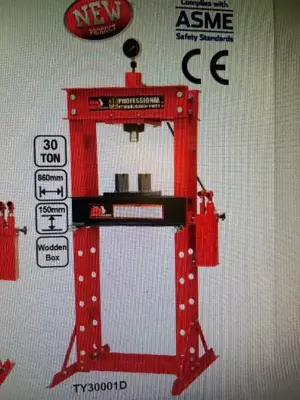 Aktion Werkstattpresse 30 to