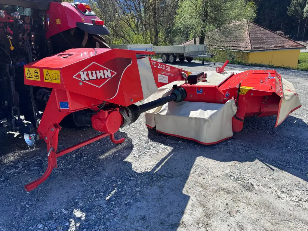 4cbefe6a-315d-41f2-a9dd-a216faddd2bf-IMG_2480 2.jpg