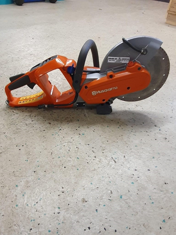 31d3a5db-390e-47fc-b5a9-8169e67f8208-Husqvarna K535 (2).jpg