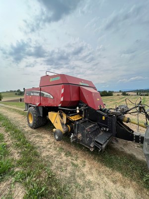 Quaderballenpresse New Holland BB 940 AP