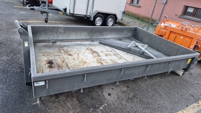 Mulde WIPEX - REFORM Heckdeckel mit Schieber