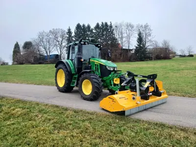 John Deere 6100 M mit Müthing Mulcher Kombiangebot