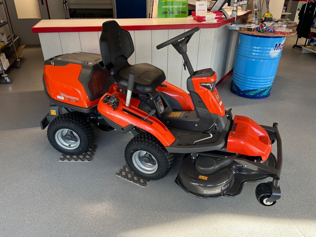 980d9d9b-7908-42cc-a9d7-1c1f58a1bf2e-Ryder 2.jpg