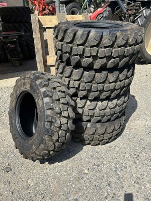 Pneu Alliance 305/70R16.5