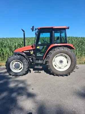 Fiat New Holland L85DT