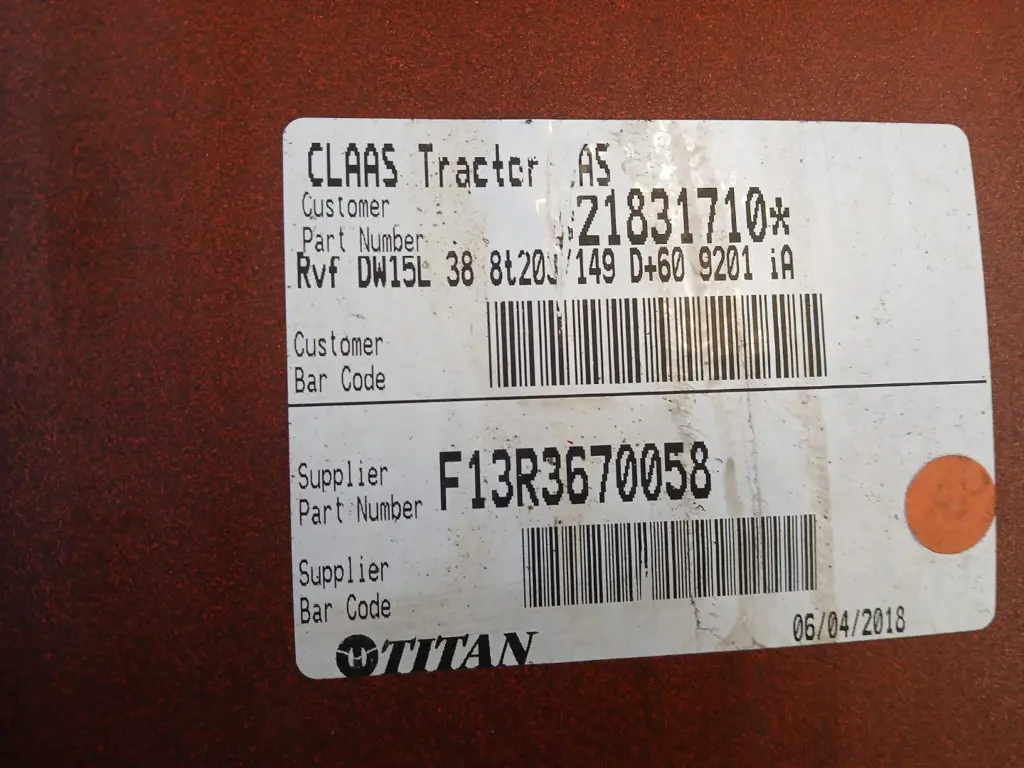 92ac3999-e84f-46b1-a1e8-cf83ca027d20-hi 3.jpg