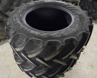 1 Paar Pneu Mitas 480/65R28 AC65 (Neu)