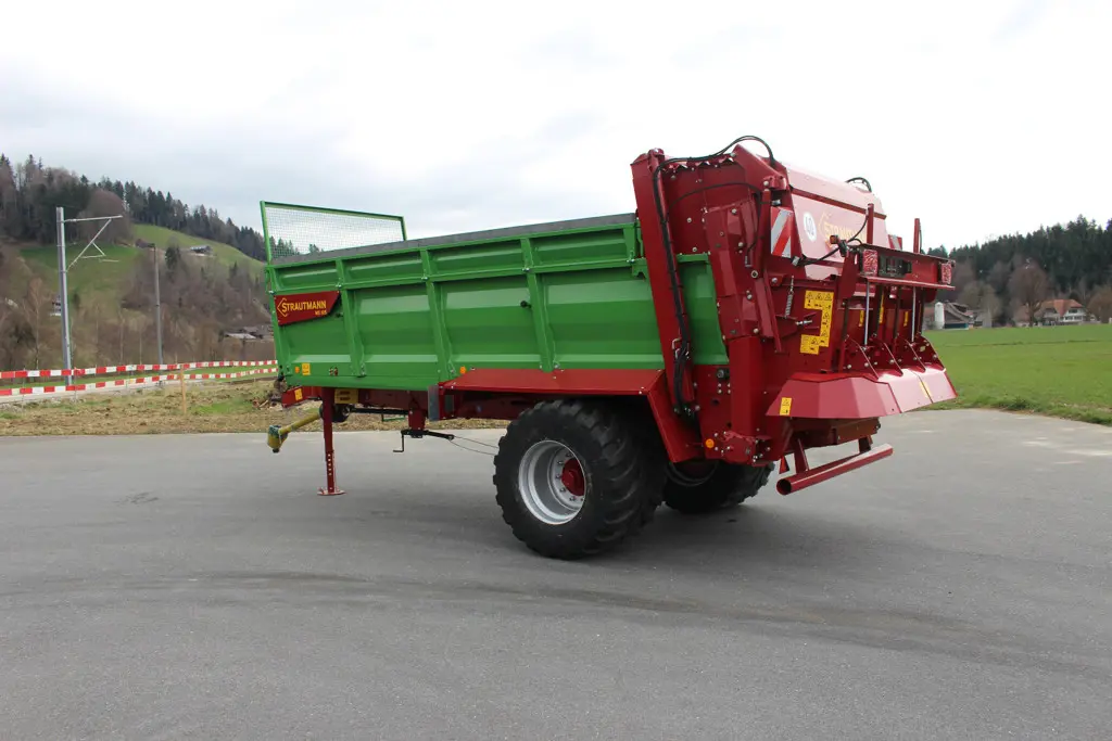 b00999df-fdf8-4c3b-bf68-e12cf94cf93c-MS_105_Kompost_Einachs (21).jpg