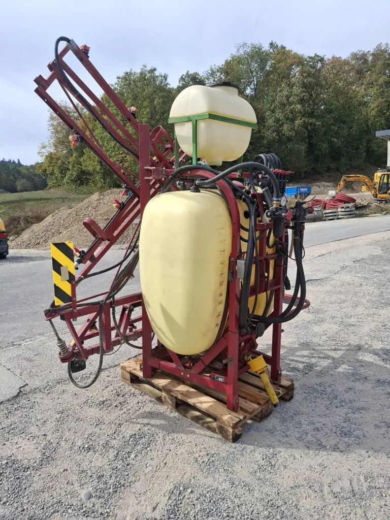 4a3f88fd-8e68-413f-8fa4-aea70c816791-37072 Hardi Spritze LX 600 (1).jpg