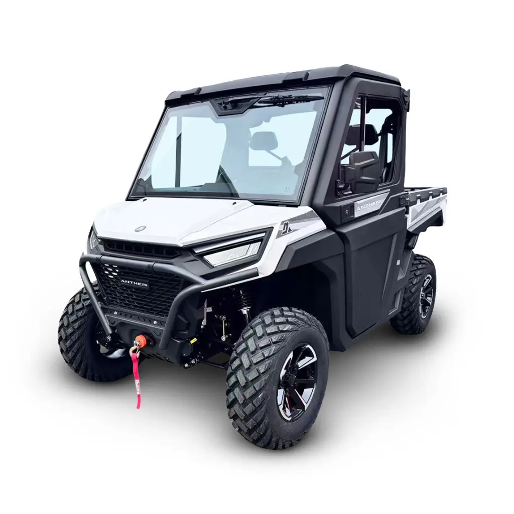 c4f9aebd-99c4-4914-a827-273020d45f02-ANTHER U 650 Traktor.jpg