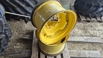 John Deere Felgen 15x24