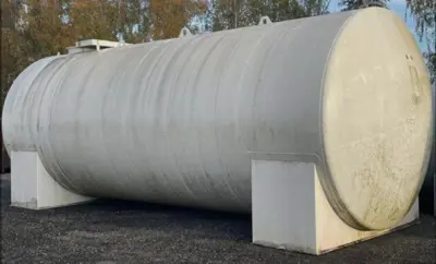 Dieseltank/Wassertank