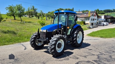 New Holland TD95D