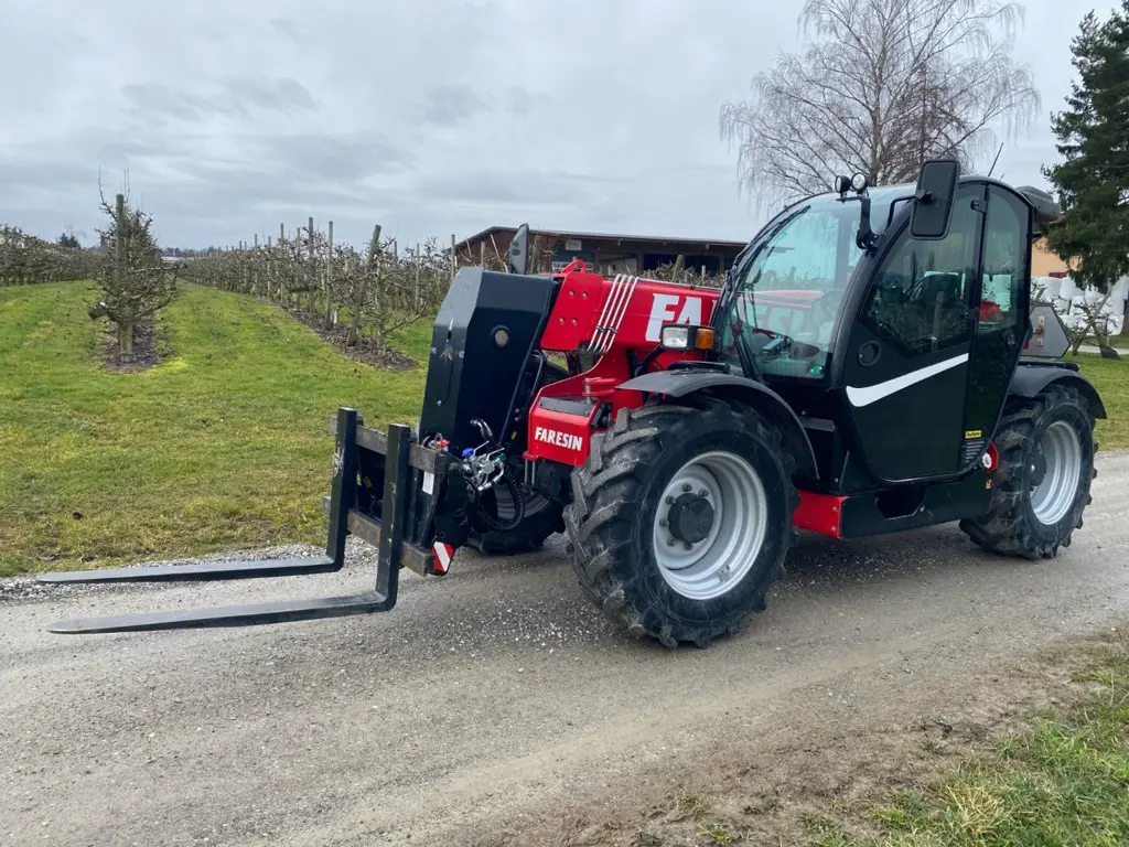 Faresin FR01A-7.30C mit nur 990 Std.