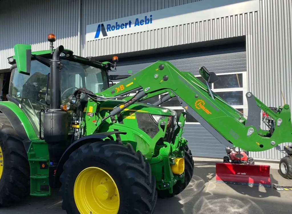 Traktor John Deere 6R 150 / Robert Aebi Landtechnik AG