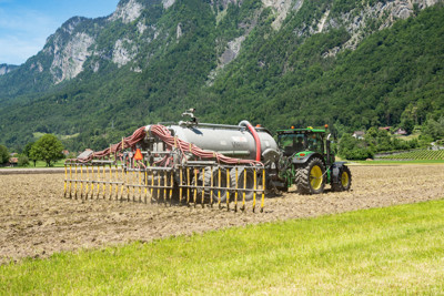 10m3 Vakuumfass mit Doda Kreiselpumpe und Saugarm