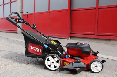 Toro Akkumäher 21863