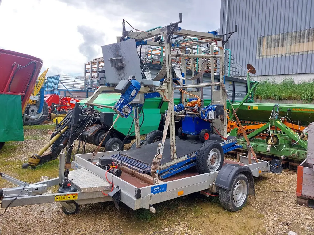 c66d4abf-6ad2-4165-a431-ec982dd28315-Amhof Leuenberger (10).jpg