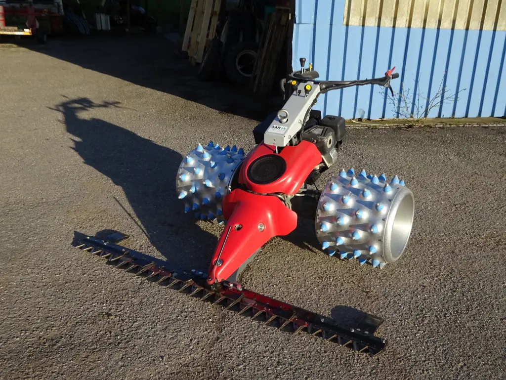 Motormäher Aebi CC36