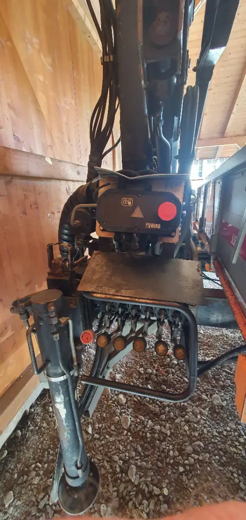 30096de5-f2b7-468c-8610-8f0a751719d8-dok vt 4.jpg