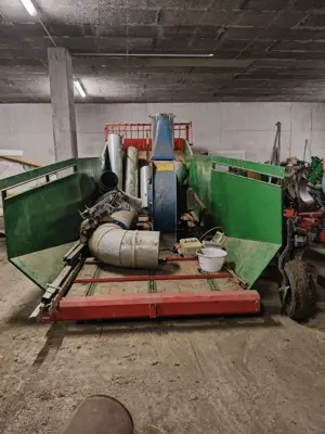 Dosieranlage / Heugebläse / Heuverteiler