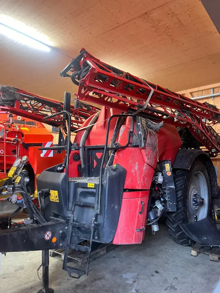 Kverneland Anhängerspritze iXtrac T3 27m Bj. 2023