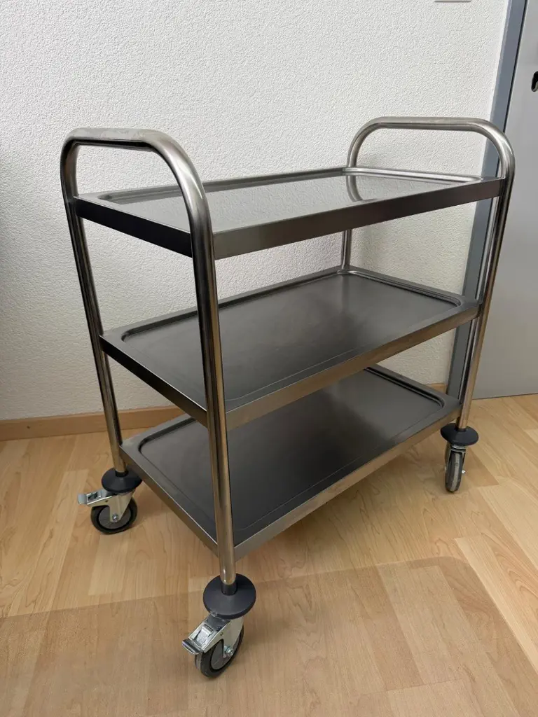 4 Stk. Transportwagen / Servierwagen