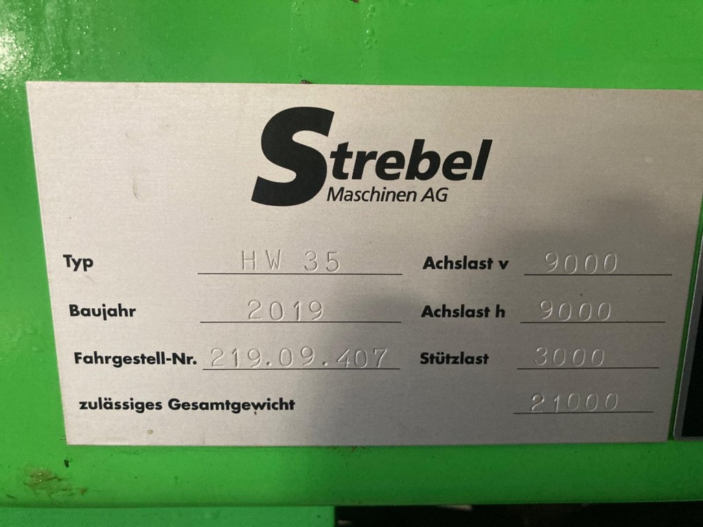 420f5b6e-e66b-4cc2-8ba6-fa79d7099be4-Strebel 2.jpg