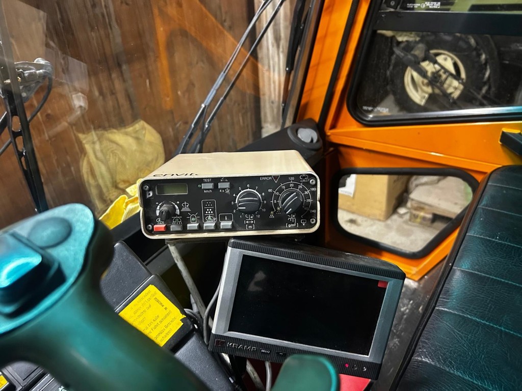 f8bc2457-d10a-413c-b6f5-88415dd9d9ae-WhatsApp Image 2026-02-04 at 09.jpg