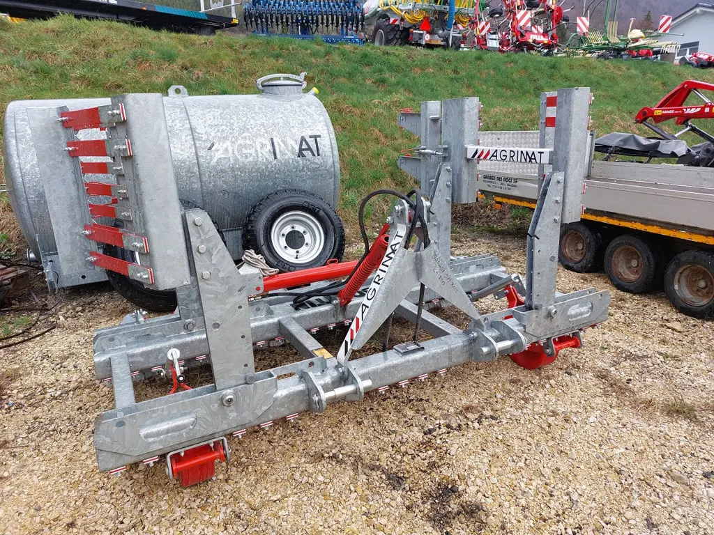 4d3afa64-4ea0-49e1-8951-53b17e9ef8f5-Bottin EB 360 hydr (2).jpg