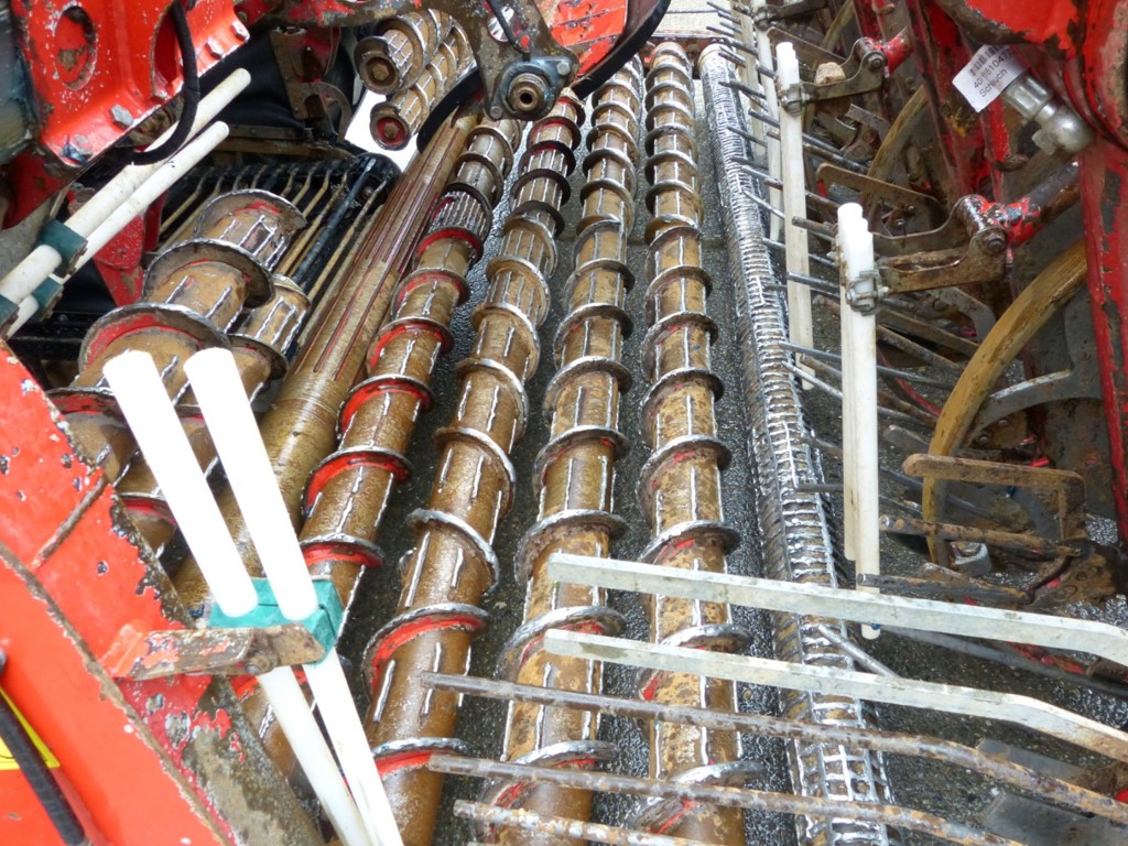 fe899f66-70a1-4c14-9014-ea6ddaa25861-Holmer T4-30 Pfister (8).jpg