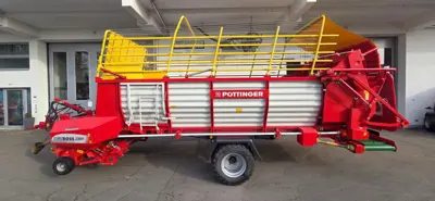 Dosierladewagen Pöttinger 33m3