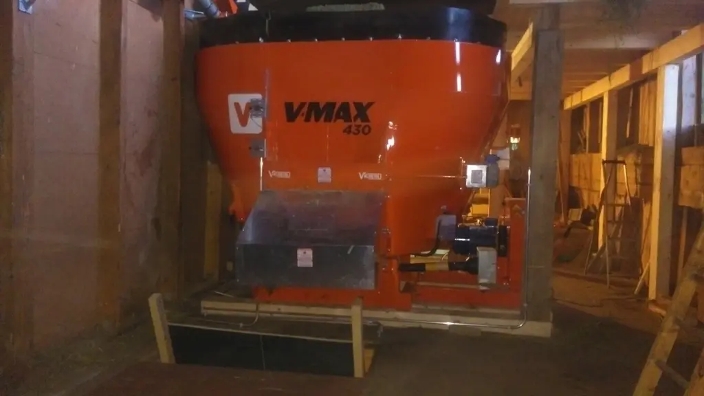 Automatische Fütterung, Futtermischer Valmetal