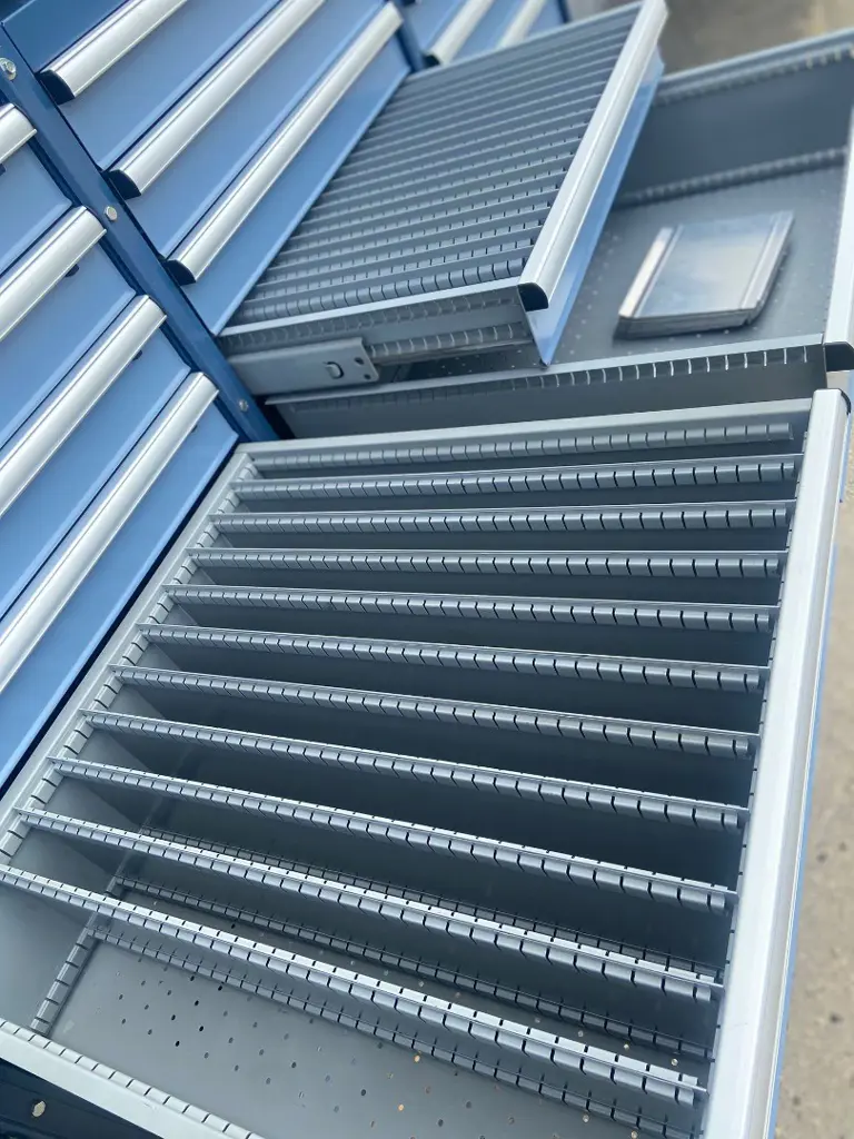a0691dfd-d652-4c06-8a0e-b4df04a5ce6e-60_lista_schwerlastregal_schubladenwand_08.jpg