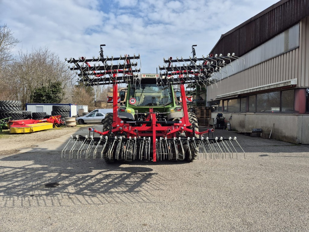 68b4f046-1dd0-48a5-847f-e751b65303f4-WhatsApp Image 2025-03-25 à 10.png