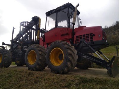 Valmet 838 Forwarder
