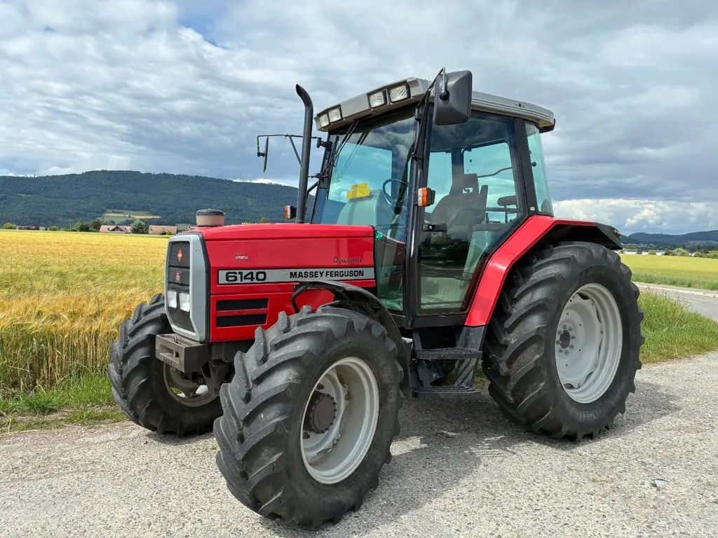 Massey-Ferguson 6140 Dynashift