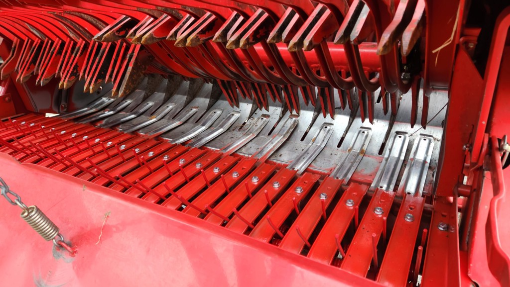 ce3ac2b7-5ef8-4da1-b3f7-8b2a59dd19e0-Ladewagen Pöttinger Boss 2T LMB Maschinen GmbH 9.jpg