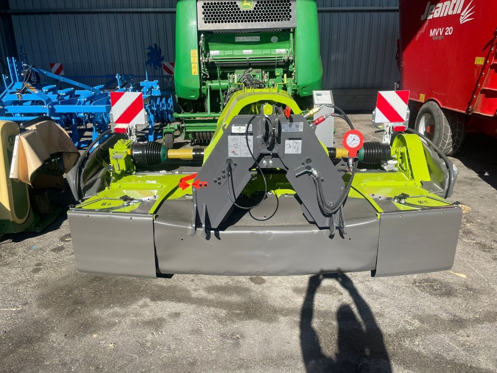 95308880-6b83-46b1-a45a-e93bef5d41be-WhatsApp Image 2025-10-10 à 14.jpg