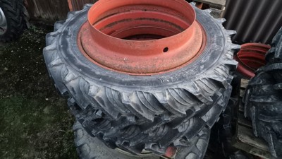 Doppelräder 12.4R36/30 passt zu 480/70R30