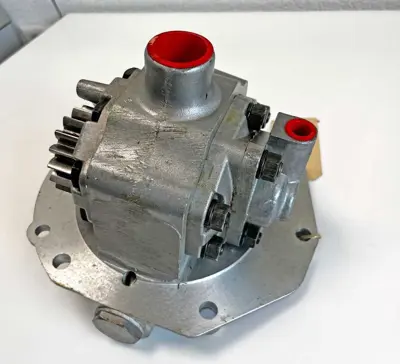 Ford, Fundgrube Hydraulikpumpe 4000